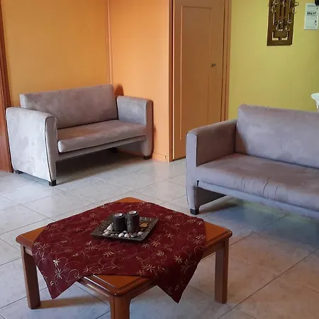 Neanthis Home Appartamento *